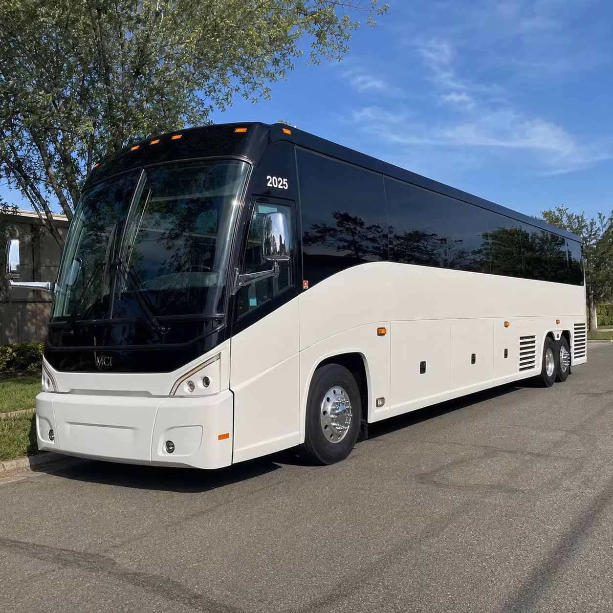 multi day charter bus rentals for mission groups traveling across texas